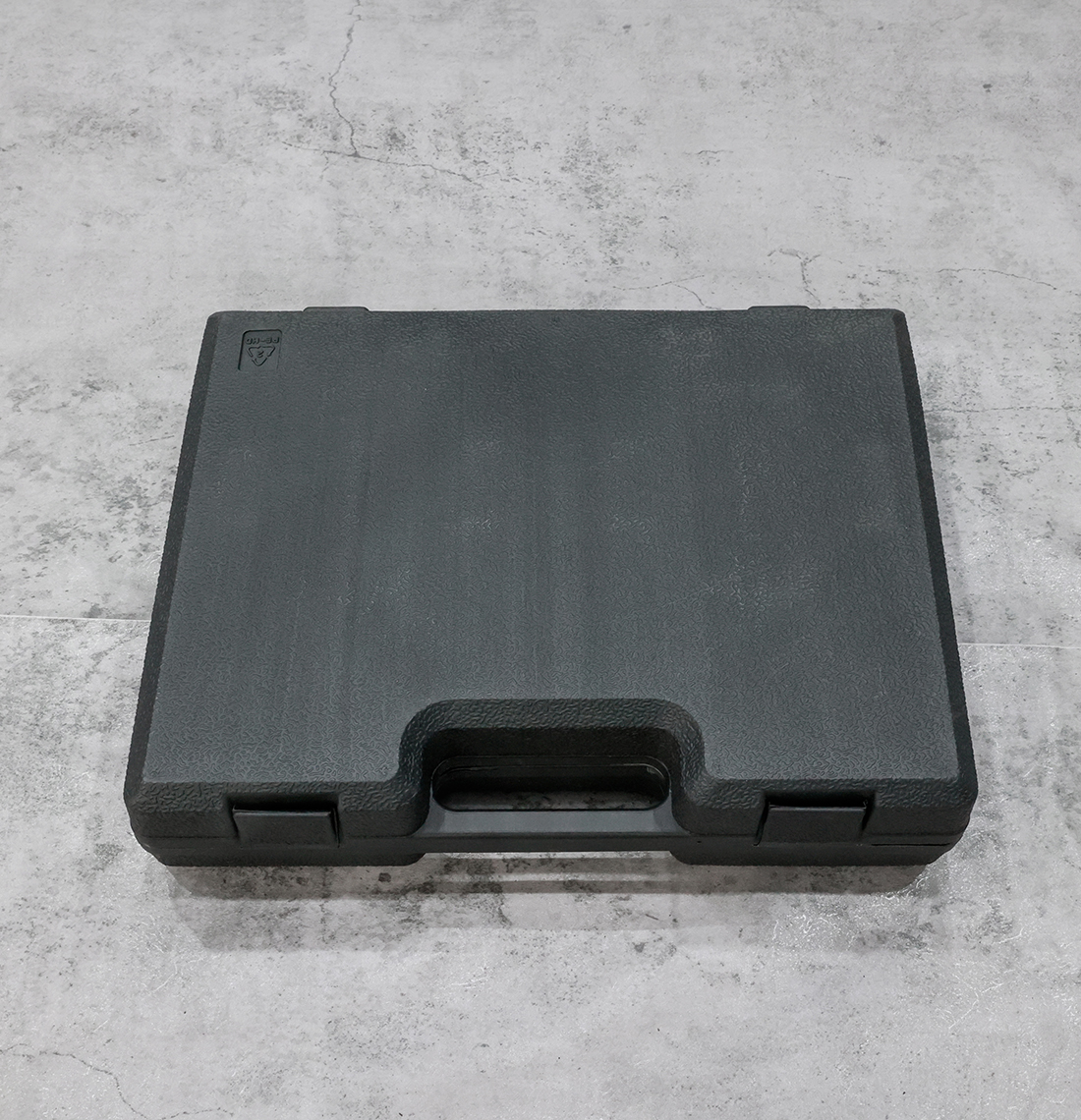 Dumbbell Set In Case DBC106