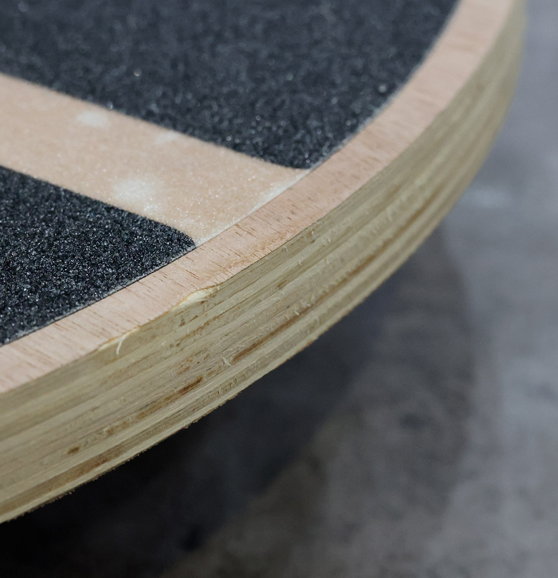 Wooden Balance Board B008