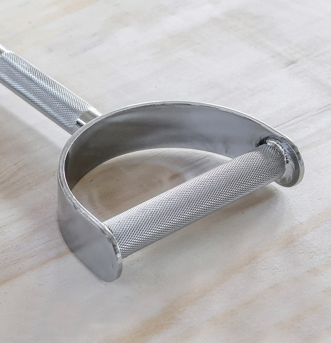 Lat Pull Down Bar With Handles 24"/28"/34" A114
