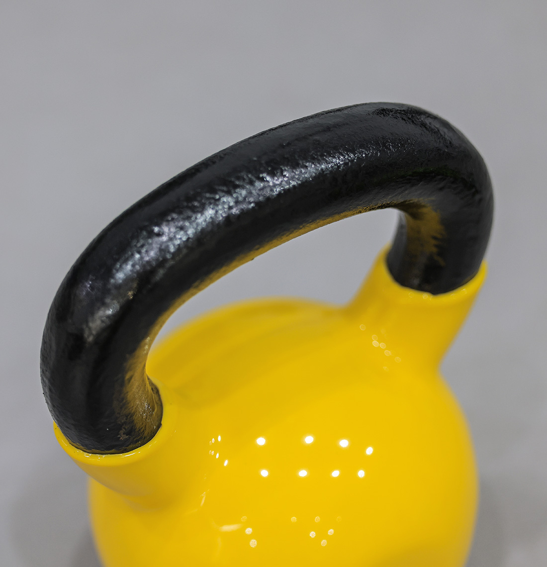 Vinyl Neoprene Coated Kettlebells With Protective Rubber Base KB009