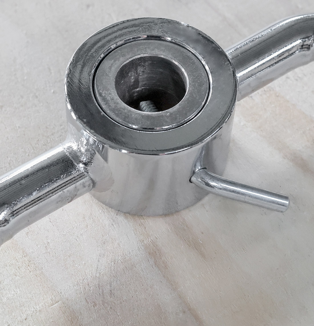 Lat Blaster T Bar SF8275